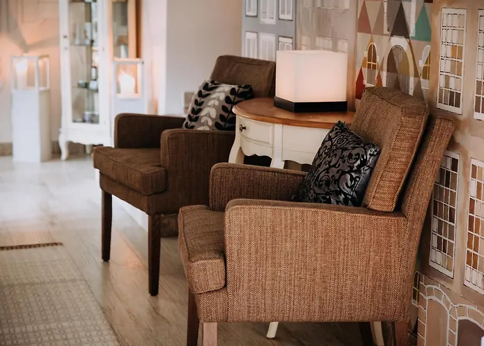 Sepia Station touristique